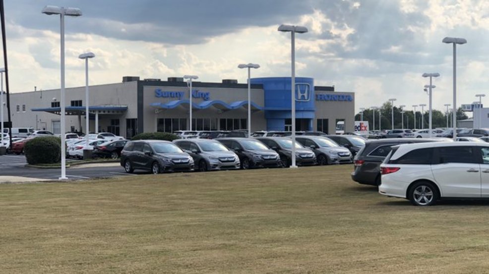Infant dies after being left in hot car at Oxford Honda