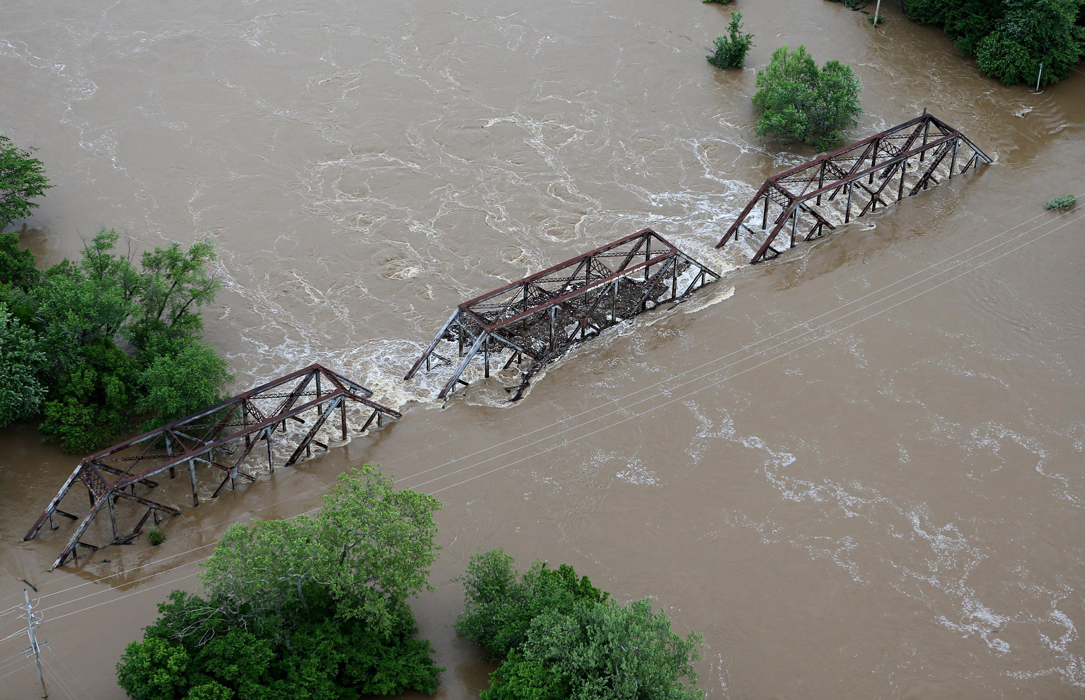 Levee breaks, river closure latest fallout from flooding WJLA
