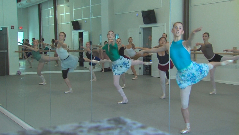 Behind the scenes with Ballet Arkansas preparing for The Nutcracker KATV