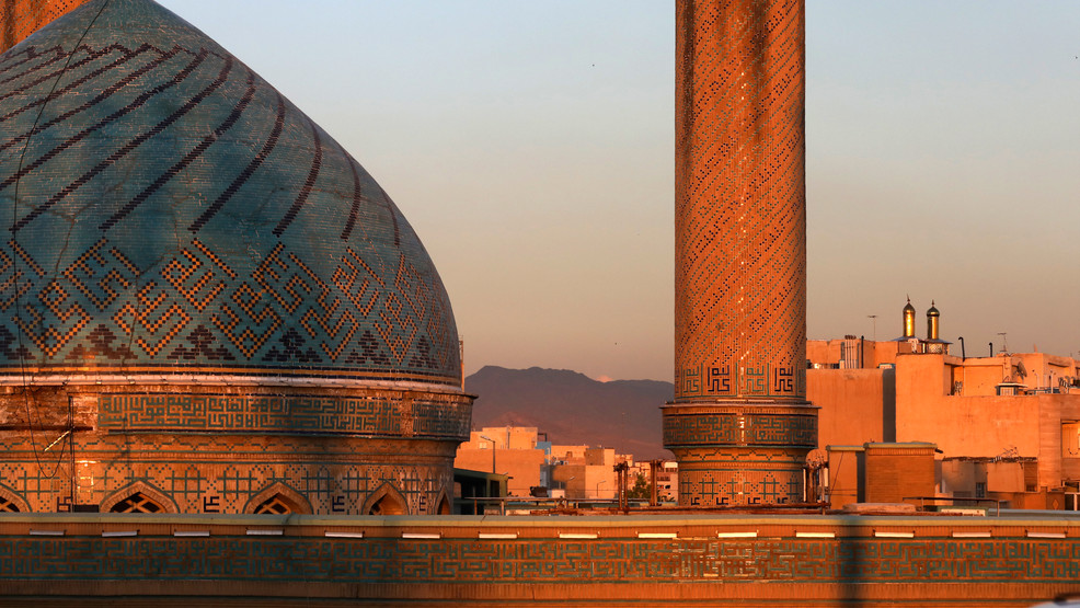 Virus Outbreak Mideast Iran Ramadan AP20118681923183.jpg