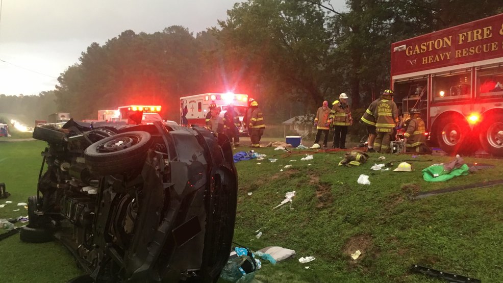 17 hospitalized in North Carolina multipassenger van crash WPDE