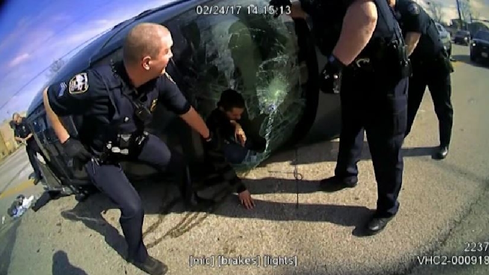 WATCH: Traffic stop turns violent, officer dragged | WTVX