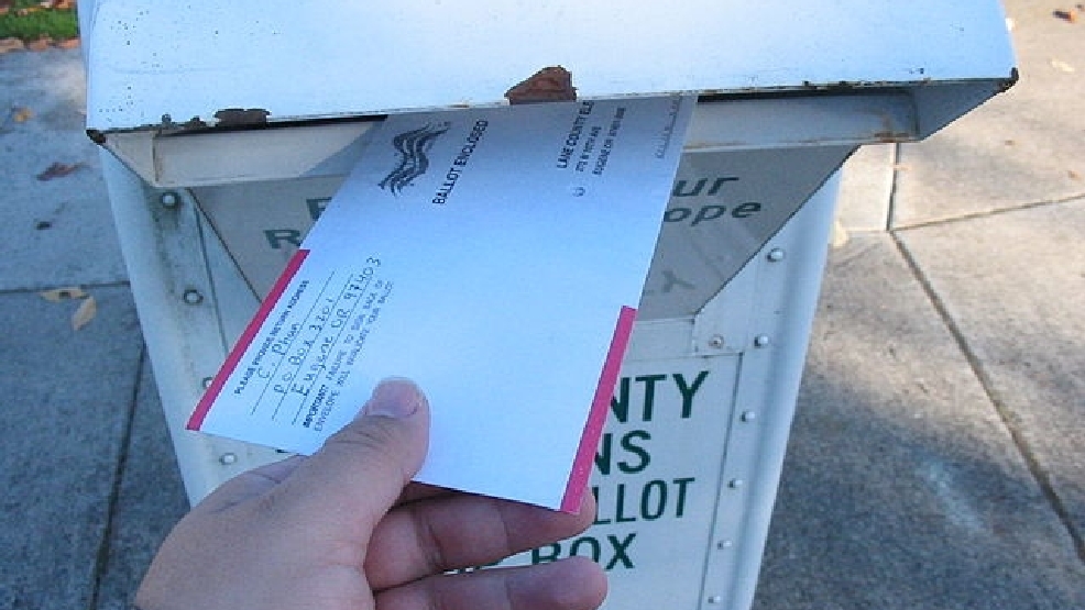640px-Oregon_ballot_return_box.jpg