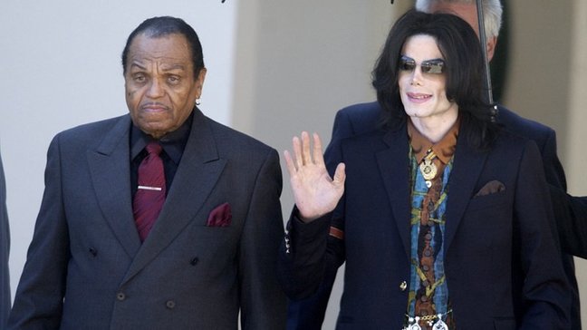AP: Joe Jackson, dead at 89
