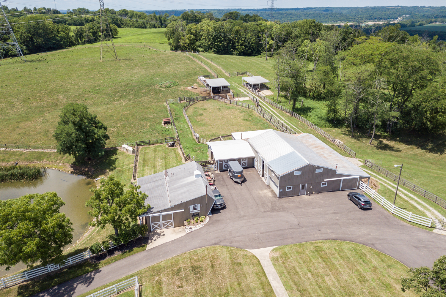 This Mt. Nebo Road Estate Offers All the Amenities a Homeowner of Discerning Taste Seeks