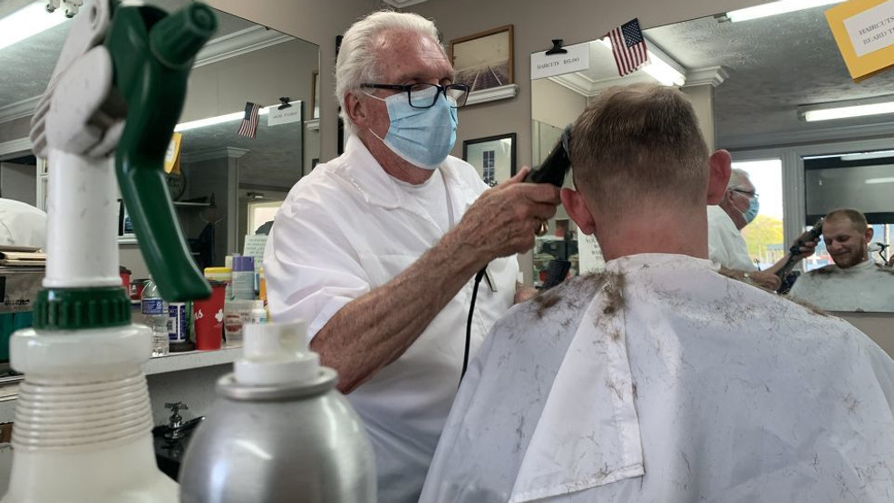 Owosso barber Karl Manke will continue cutting hair despite having license suspended - nbc25news.com