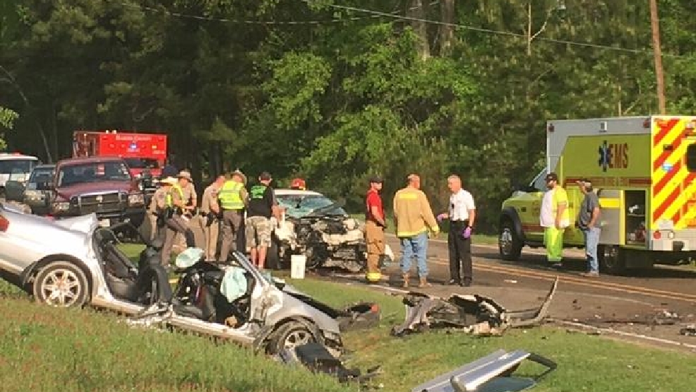 Twovehicle crash reported near Bon Well Loop in Hardin County KFDM
