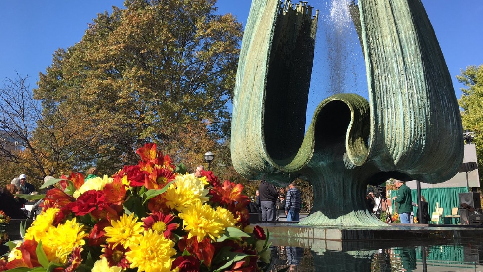 Marshall community gathers for memorial fountain ceremony WCHS