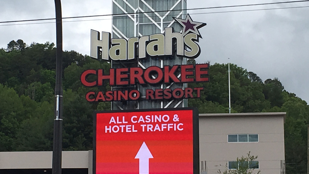 Opinions differ as gradual reopening begins at Harrah's casinos WLOS