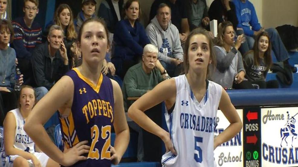 Springfield Lutheran edges Mt. Pulaski 53-50 Thursday night Sequence_PLAINS LUHI GBB_DT.00401.jpg
