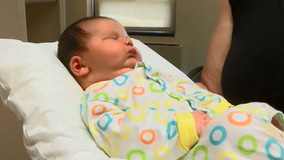 South Carolina mom delivers 14 pound baby WOAI
