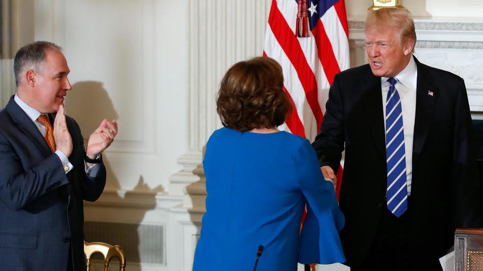 Trump AP18043665074234.jpg