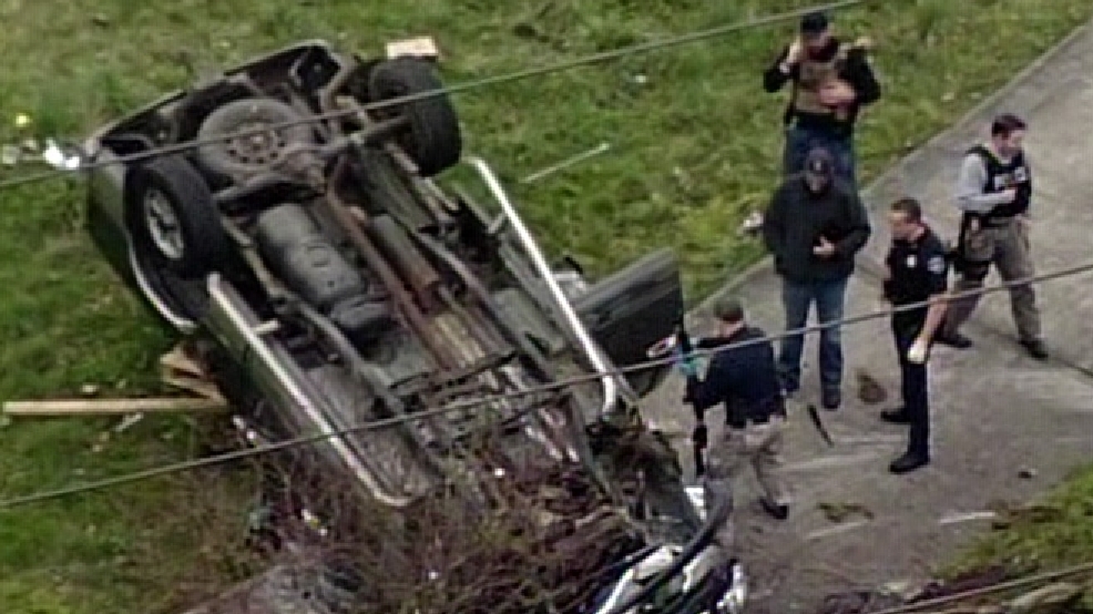 Car chase ends with violent crash in Sumner KOMO