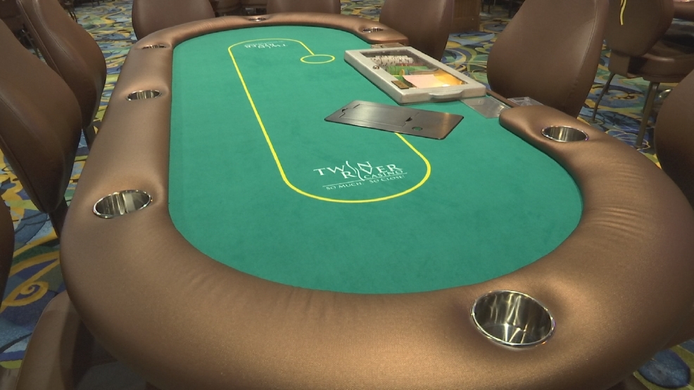 poker twin river casino vs foxwoods