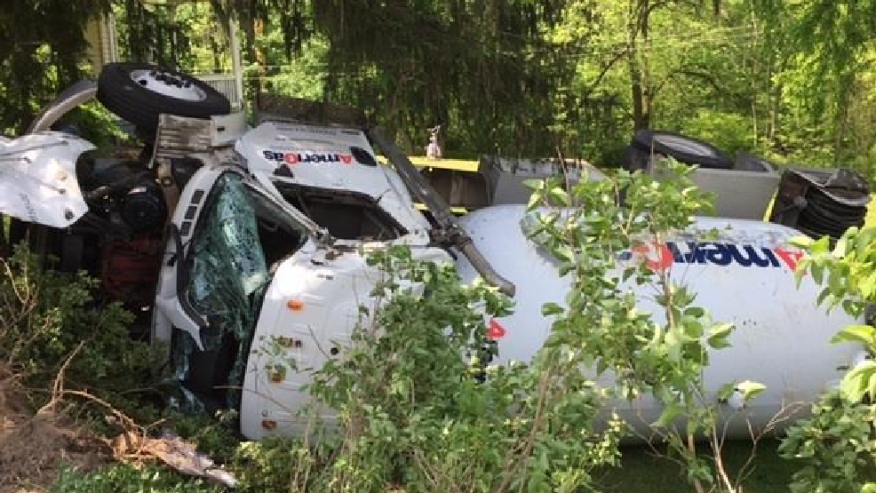 Truck overturns, leaks propane in Lancaster County WHP