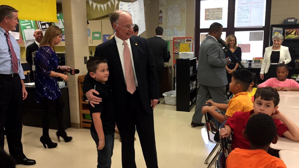 Gov Robert Bentley Visits Riverchase Elementary School In