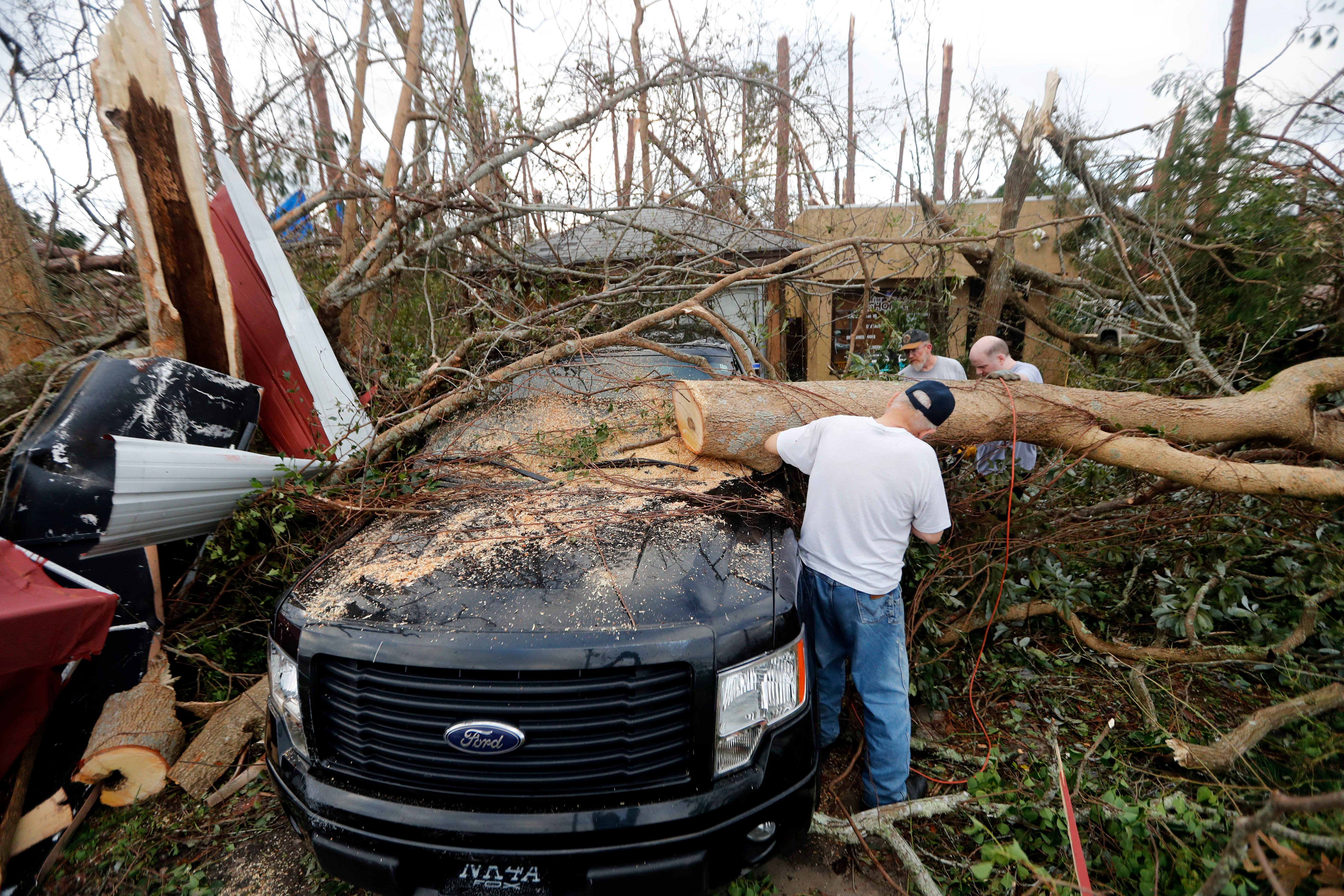 video: unimaginable destruction: hurricane smashes rows of
