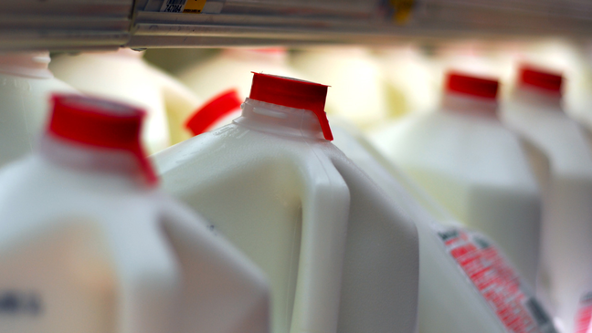USDA: Wisconsin milk production slows